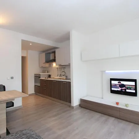 Am Birkenhain-30 By Interhome *